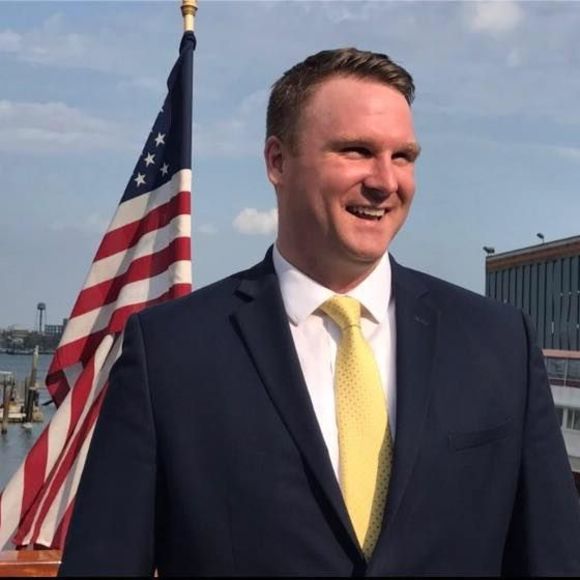 Meet your Posher, James - Picture 1 of 1